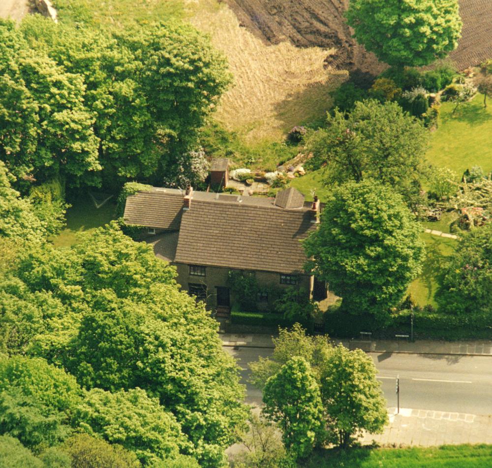 Cottages on College Rd. Robey Mill.