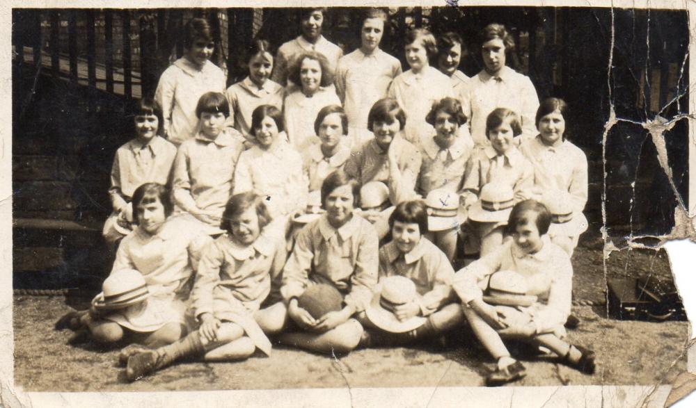 May Hallmark Class Photo circa 1920