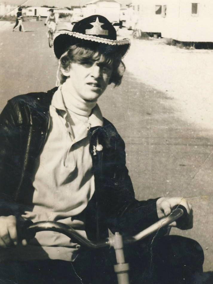 On yer bike! On yer bike!