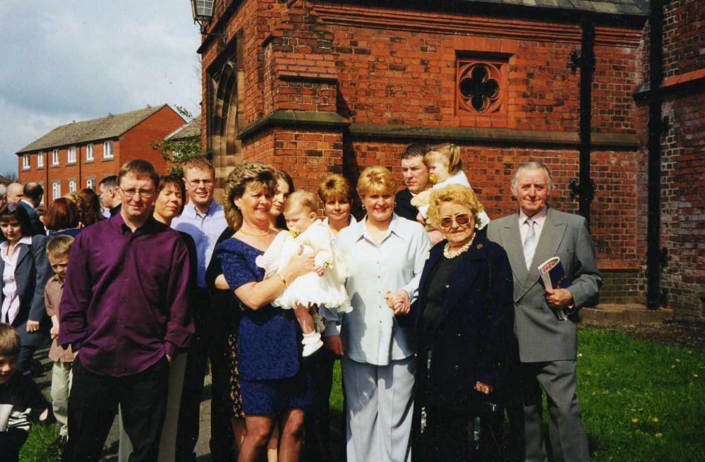 family picture daisey hill church