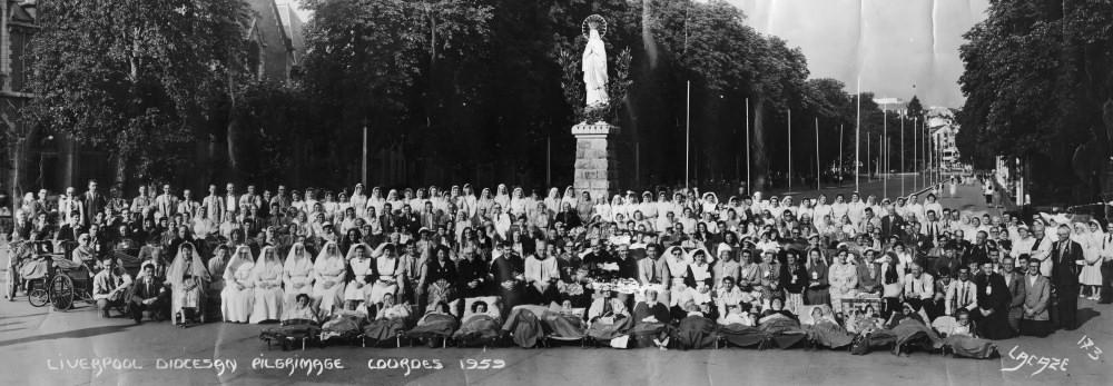 Liverpool Diocean Lordes Pilgrimage 1959 - Inc Holy Family