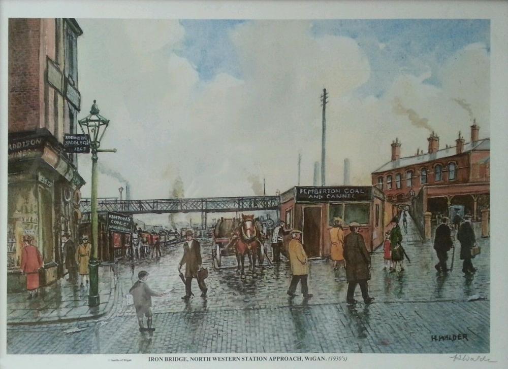 WIGAN NORTH WEST STATION 1930's WIGAN NORTH WEST STATION 1930's