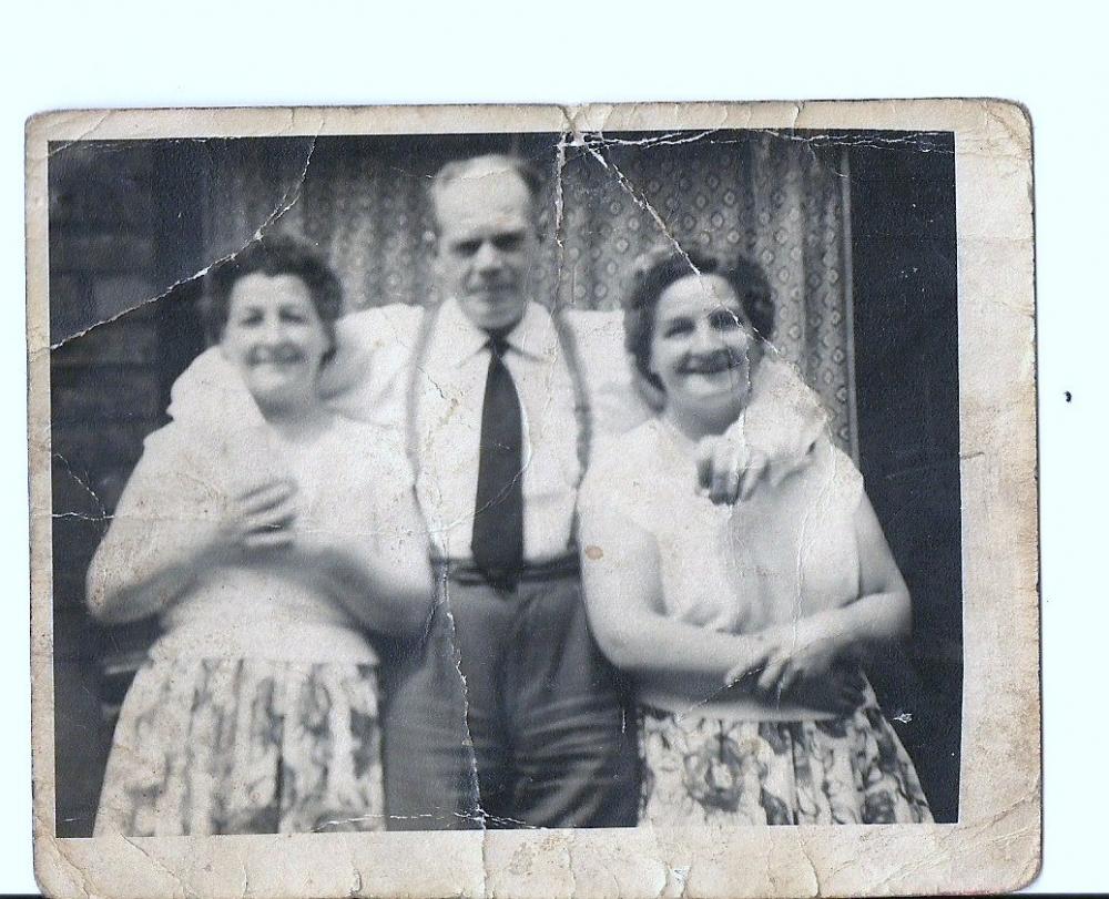 FAMILY FAMILY