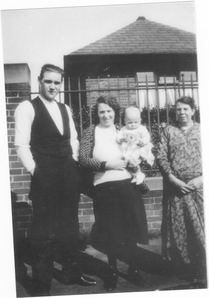 John and Margaret Parr  with baby Albert