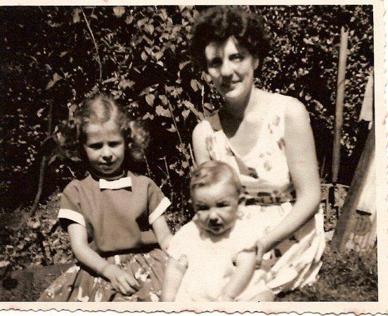 Elizabeth Cranshaw, Roger Charnock and Evelyn Charnock