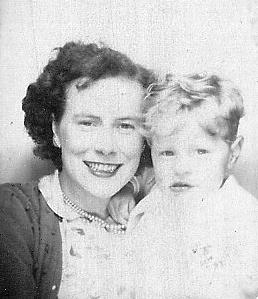 Mum and Me Mum and Me