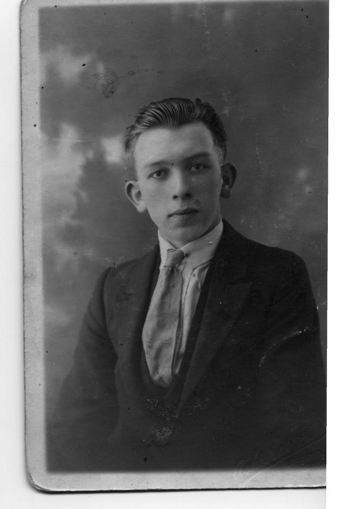 Thomas Alker Thomas Alker