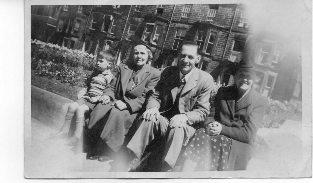 Jane Ann Worthington and family members.