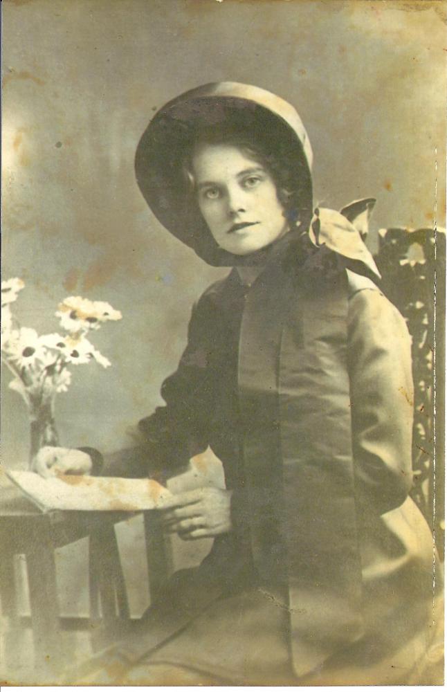 My Nan, Alice Seal, grocer of Wallgate, organist for Salvation Army My Nan, Alice Seal, grocer of Wallgate, organist for Salvation Army