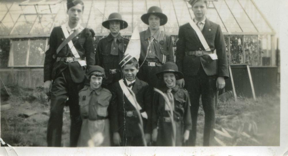 Rollins & Melling family C1926