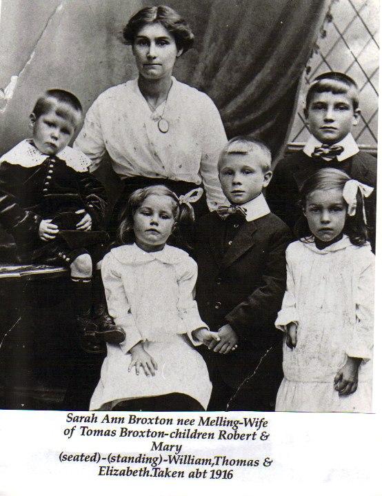 a broxton family from ince wigan a broxton family from ince wigan