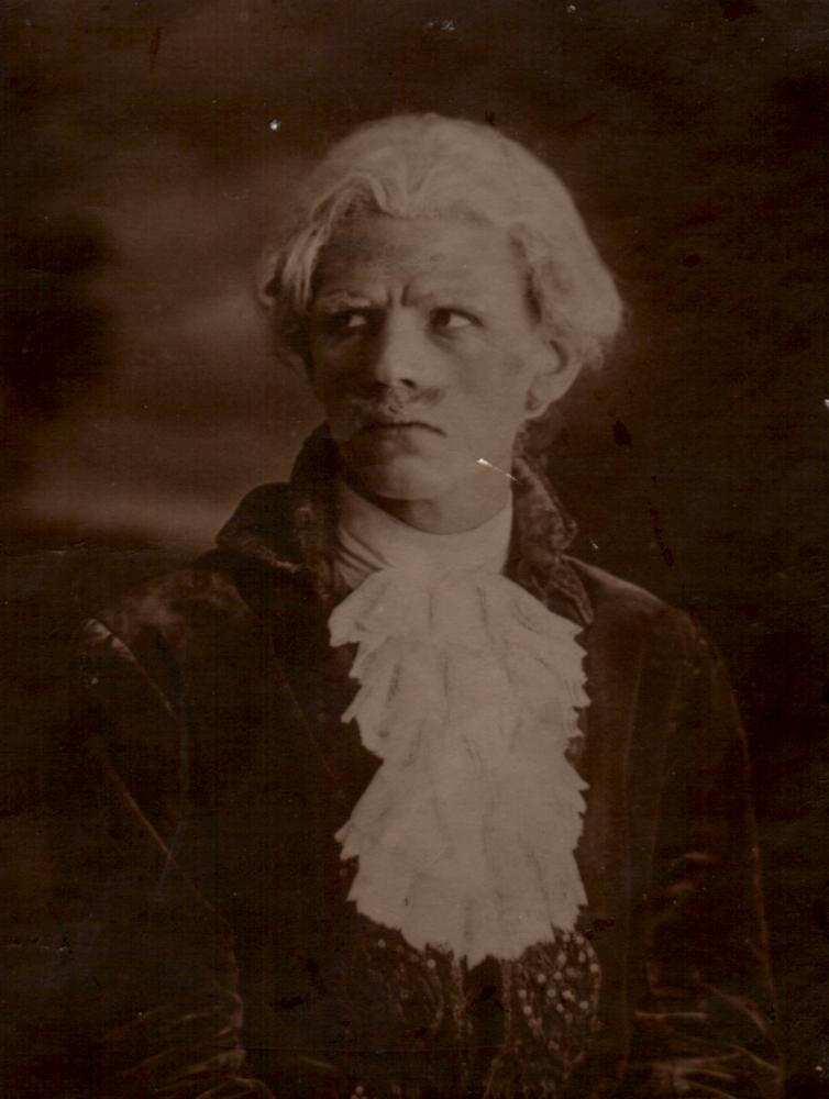 Ernest Fowles 1921 Ernest Fowles 1921