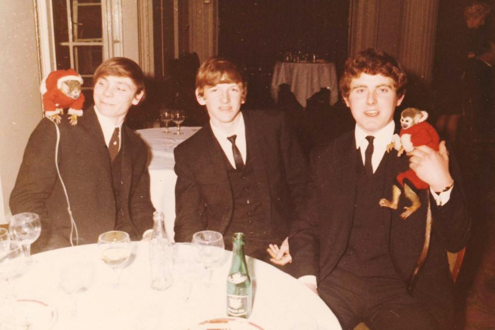 Hey hey it's the Monkees! Hey hey it's the Monkees!