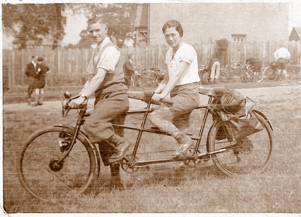 Keen cyclists Keen cyclists
