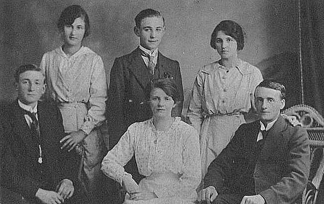 foster family foster family
