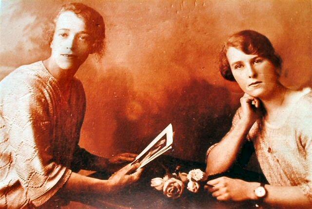 Mary and Agnes Marsh, c1920s. Mary and Agnes Marsh, c1920s.