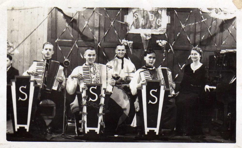 Sankey's Accordian Band