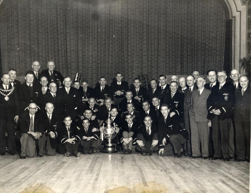 Wigan Team with Cup 