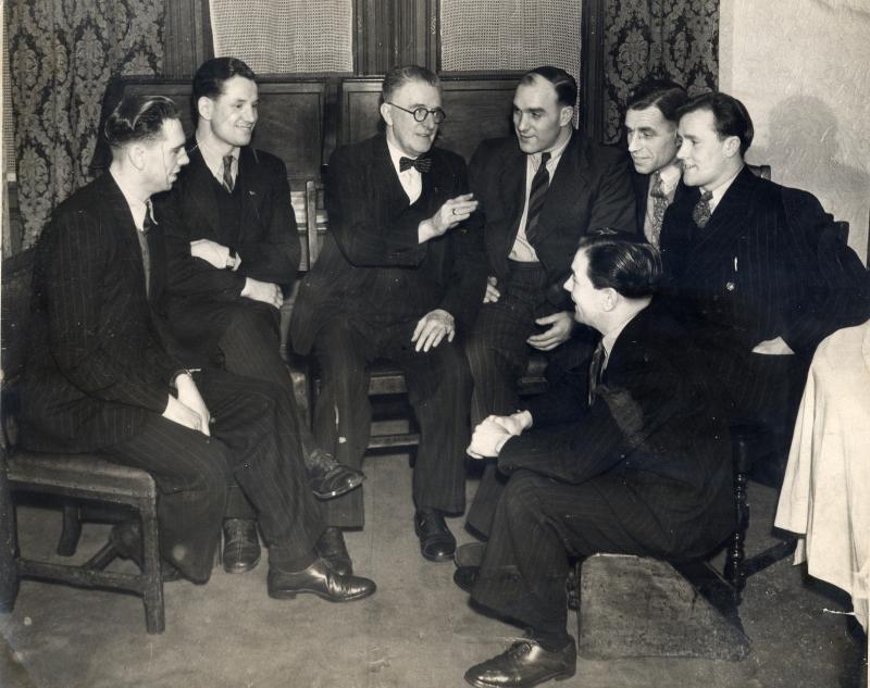 TOM BROWN and Players TOM BROWN and Players