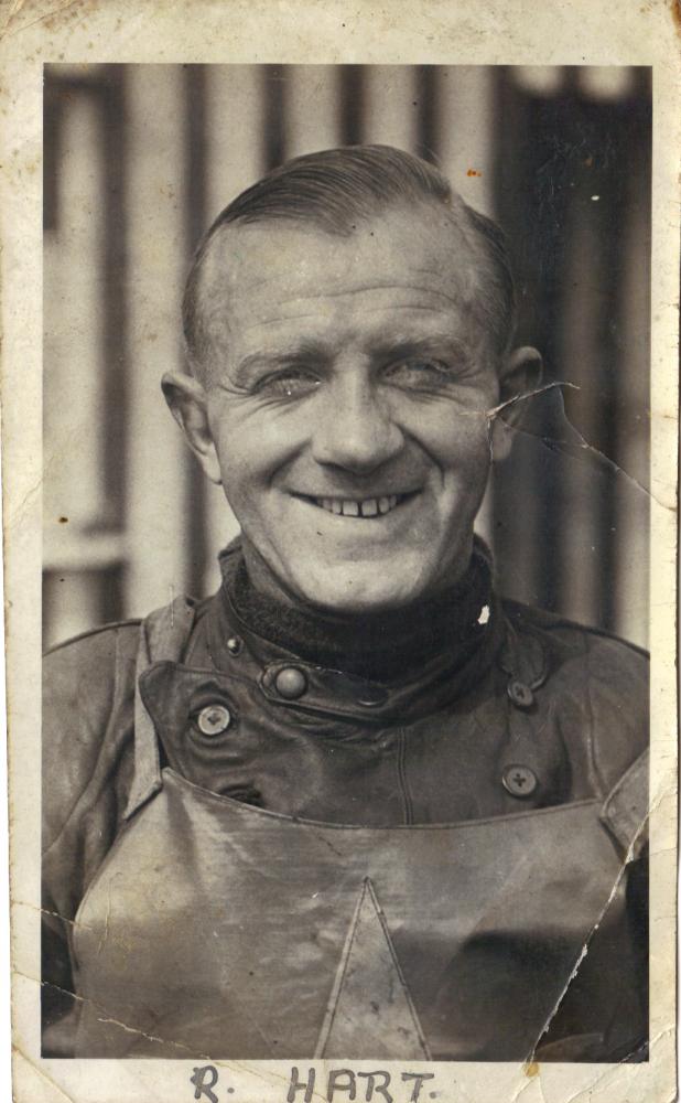 R.Hart R.Hart