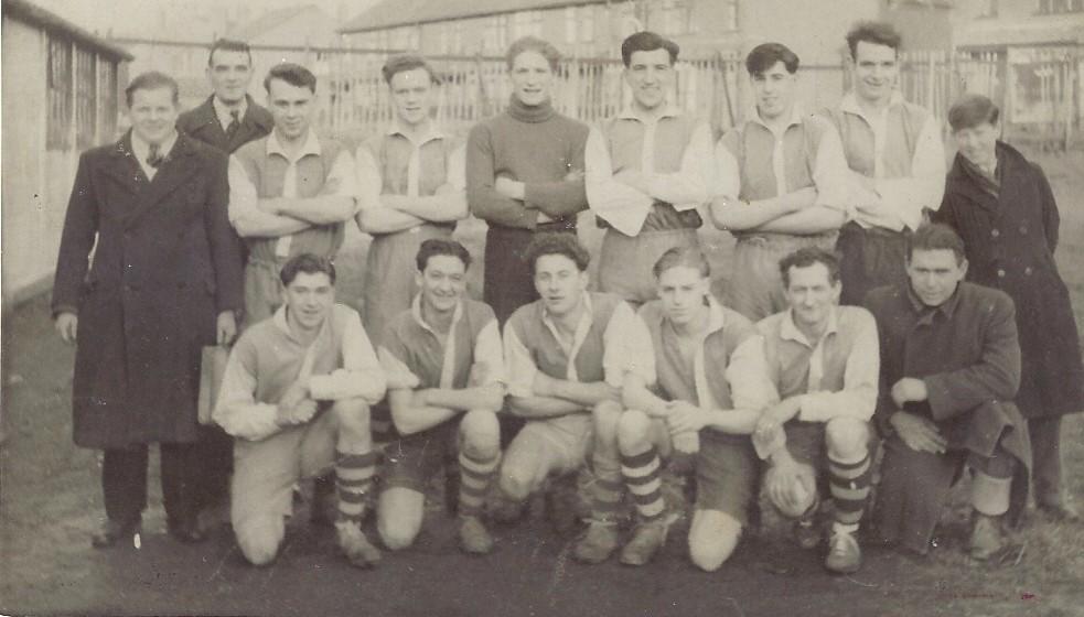 Roby Mill Football team 1950's  (3)