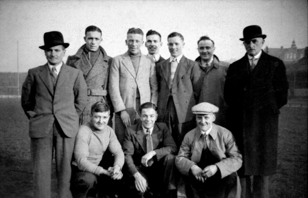1941 Wigan players, friends, staff and Directors 1941 Wigan players, friends, staff and Directors