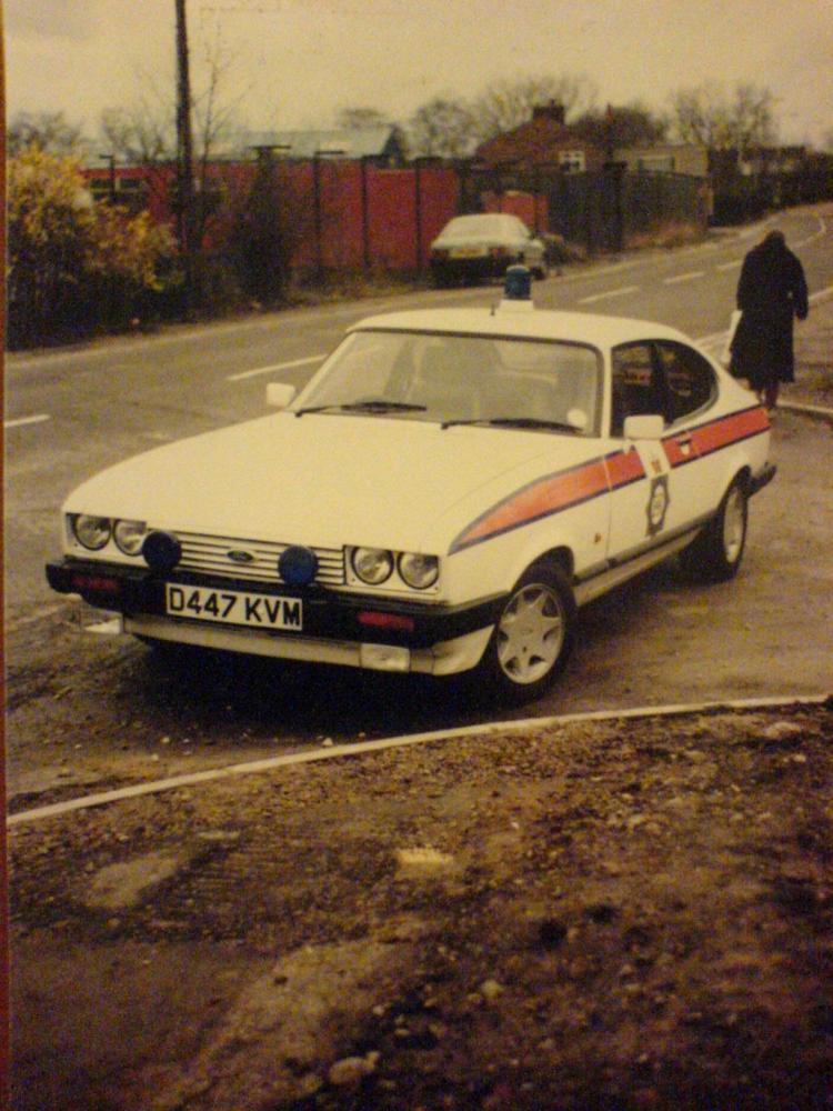 capri 2.8 i traffic car..