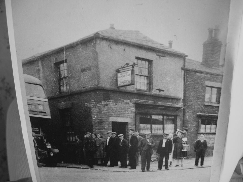 the old newtown labour club