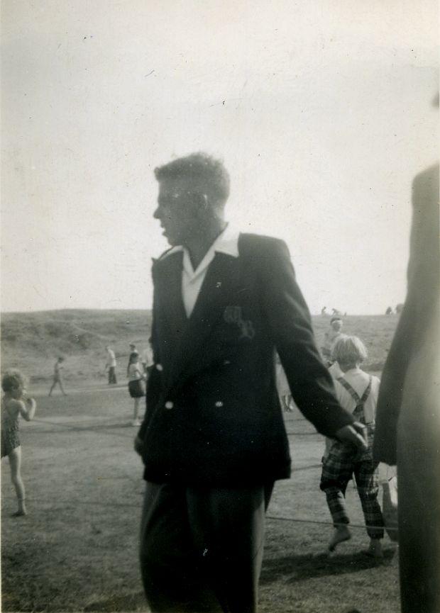 Wally Blakely at Prestatyn taking time off. Wally Blakely at Prestatyn taking time off.