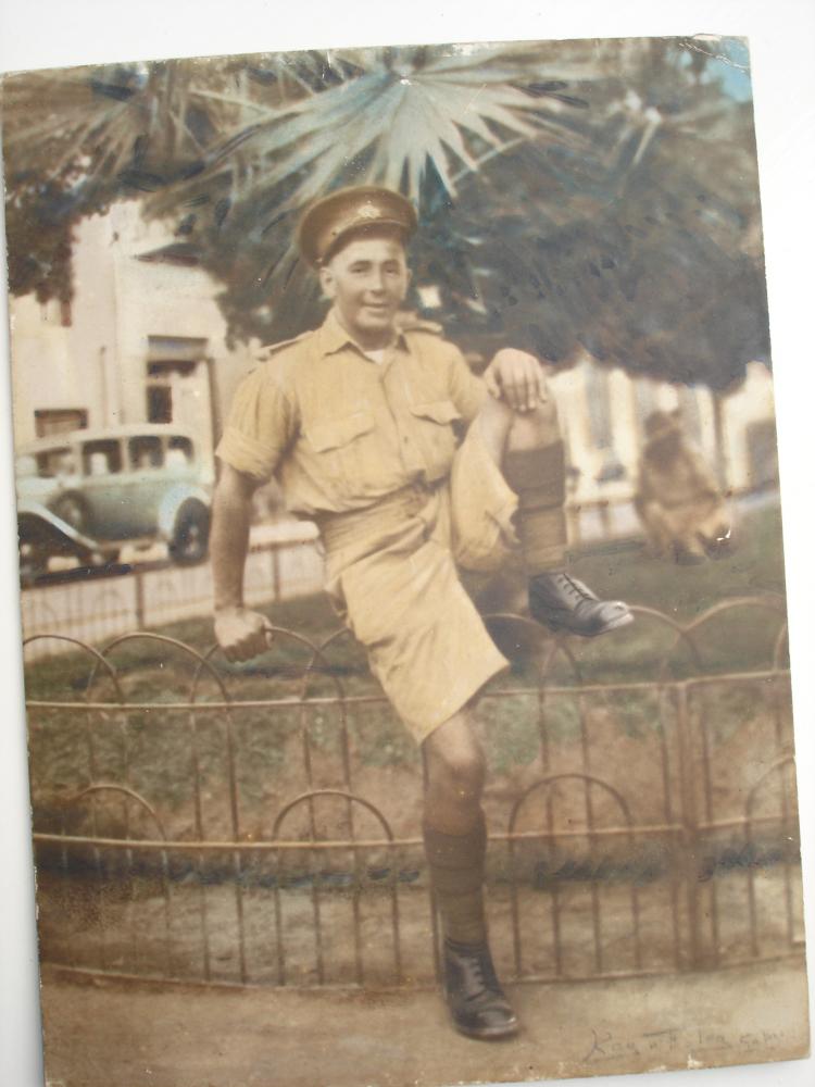 TOMMY MEADOWS 8th ARMY 1939...45. TOMMY MEADOWS 8th ARMY 1939...45.