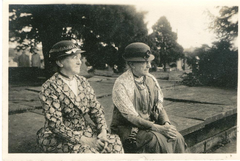 Annie Wright (Layland) & Alice Layland Annie Wright (Layland) & Alice Layland