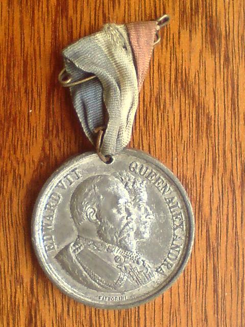 Edward VII and Queen Alexandra Coronation Medal Edward VII and Queen Alexandra Coronation Medal
