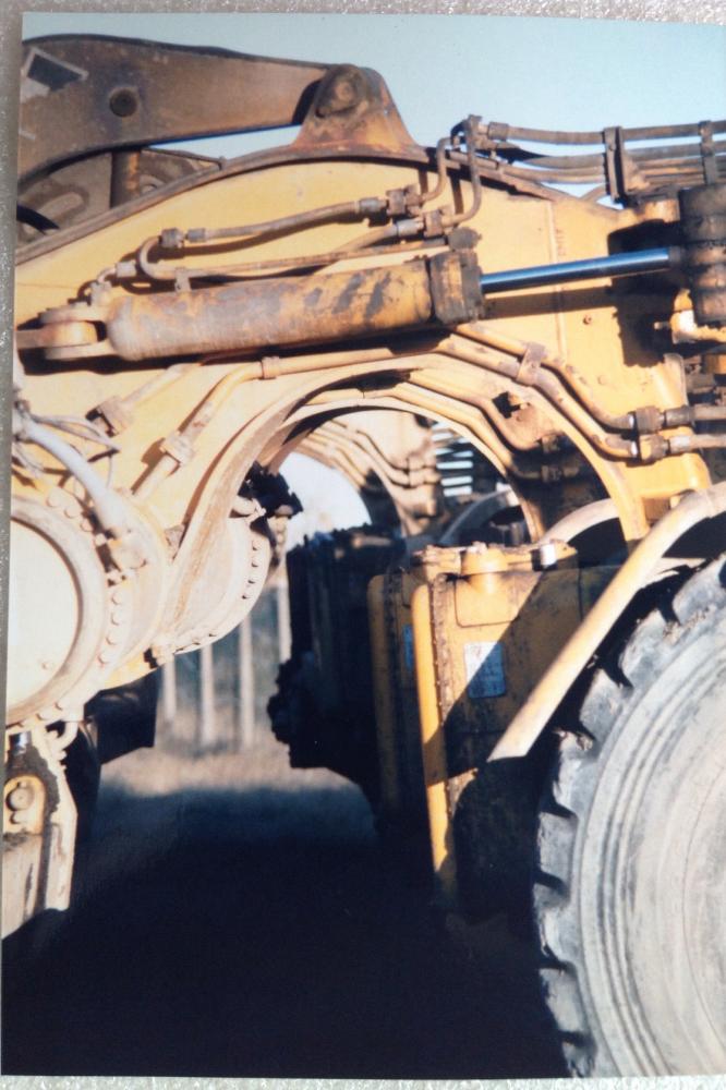 Caterpillar motor scrapers. Caterpillar motor scrapers.