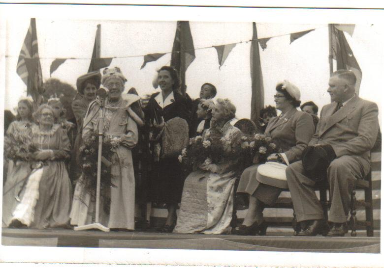 Ashton Carnival,   crowning the Queen