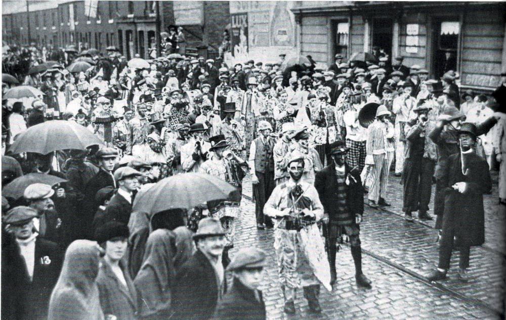 WIGAN CARNIVAL 1935 WIGAN CARNIVAL 1935