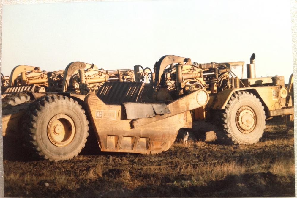 Cat. 631c motor scrapers. Cat. 631c motor scrapers.