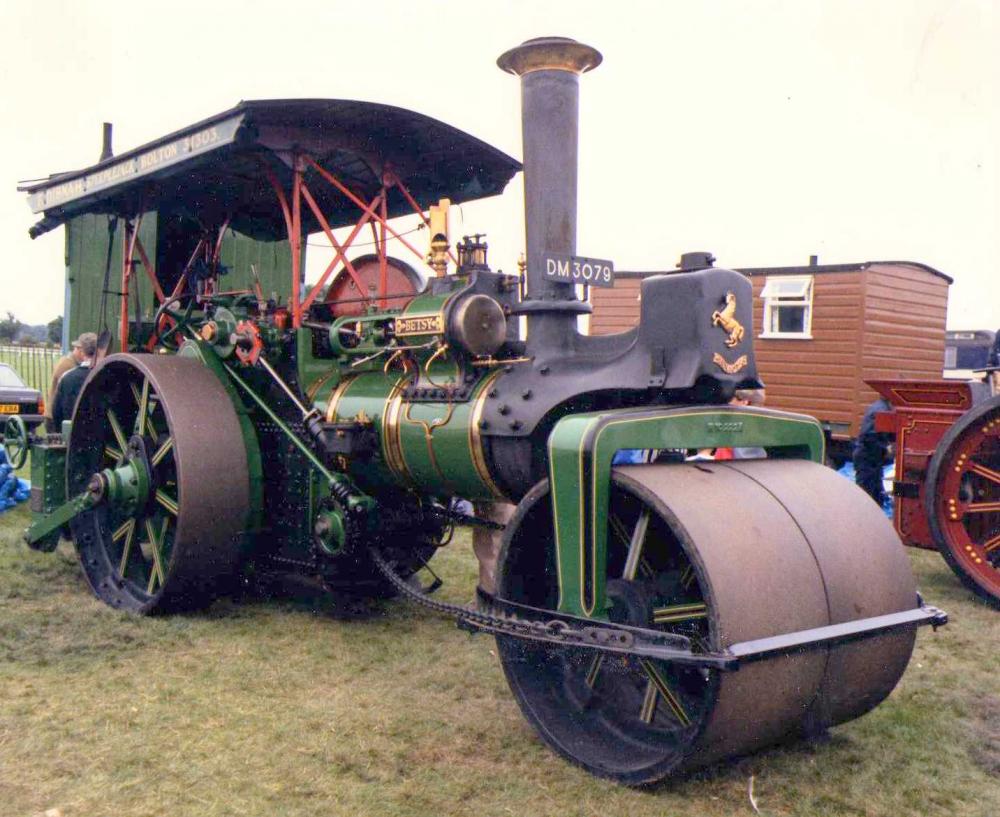 An old steam roller An old steam roller