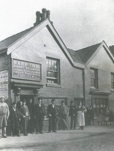 Harp Inn, Scholes