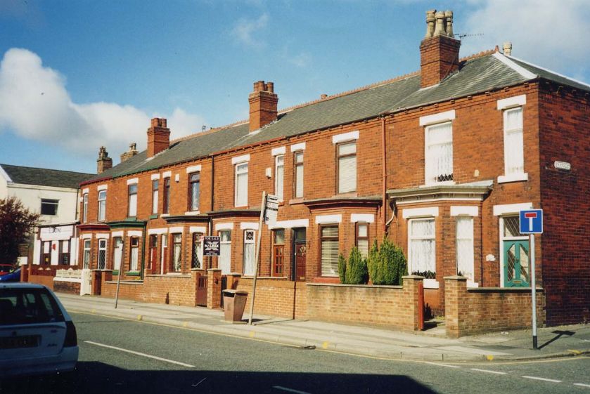 Park Rd, Wigan, Springfield end