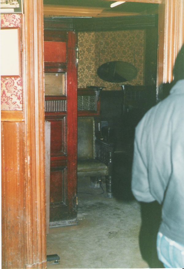 View towards the back lounge