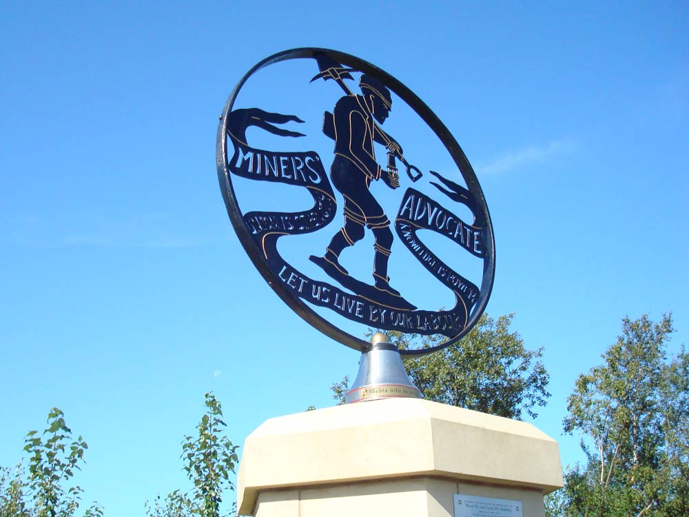 Unveiling of Lyme and Wood Pit Mining Memorial