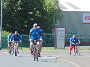 The uphill struggle to The Spinners Arms at Cowling