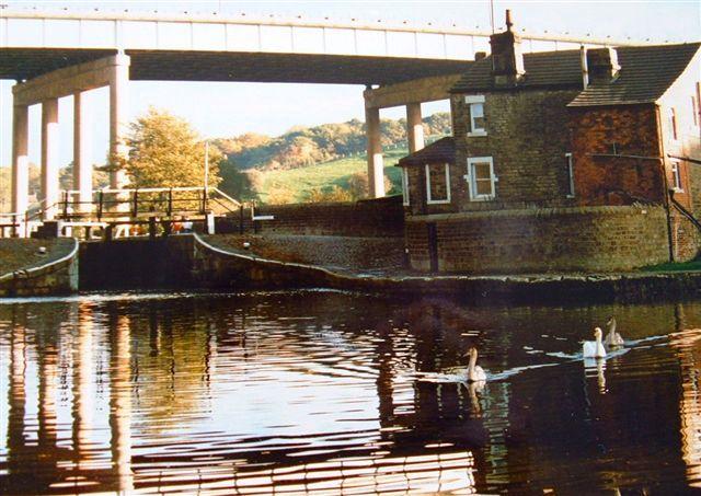 Lock House and motorway, Gathurst