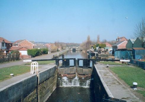 Leeds Liverpool Canal taken from Rose Bridge Leeds Liverpool Canal taken from Rose Bridge