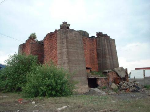 No. 2 pit at the Maypole Colliery. No. 2 pit at the Maypole Colliery.