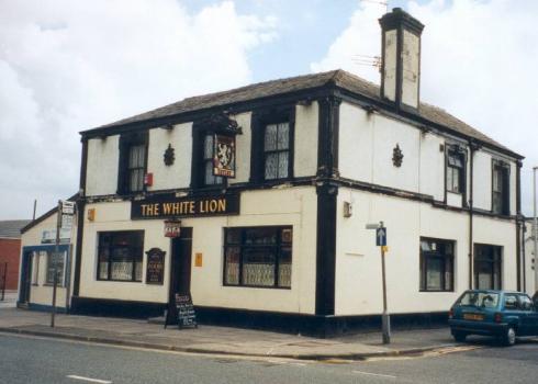 White Lion, Pemberton