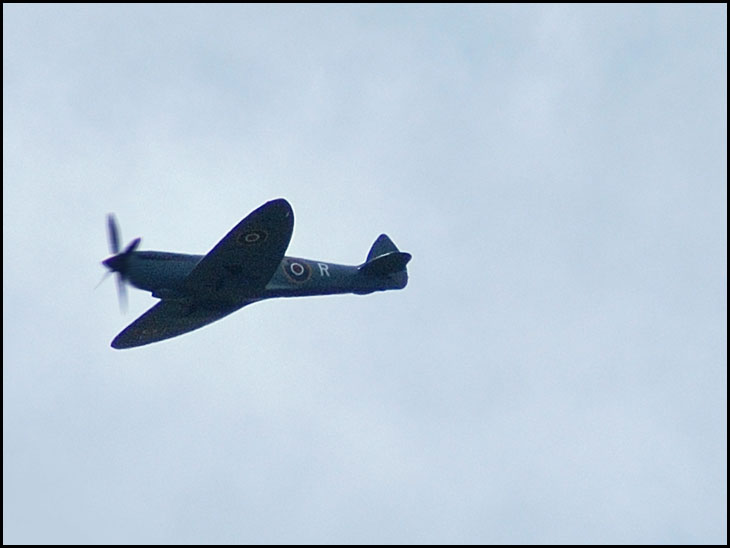 Spitfire PR9