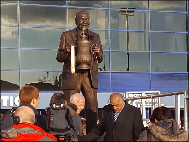 Dave Whelan Statue