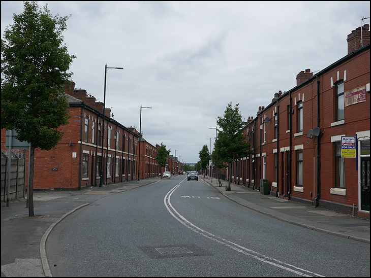 Darlington St