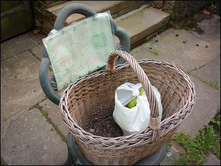 Free Baking Apples